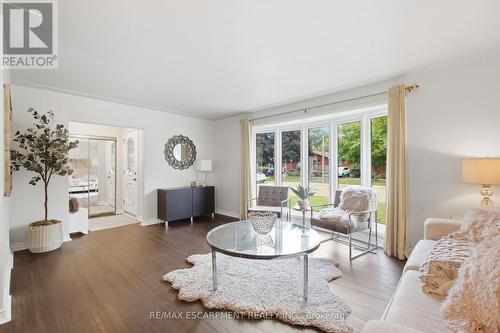 22 Sycamore Street, Hamilton, ON 