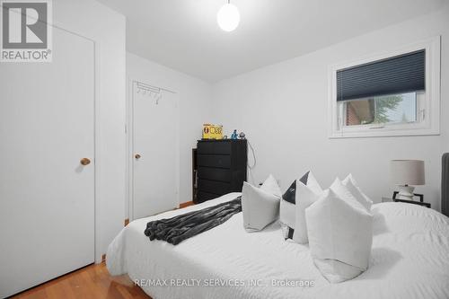 2414 Whaley Drive, Mississauga, ON 