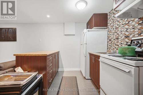 2414 Whaley Drive, Mississauga, ON 
