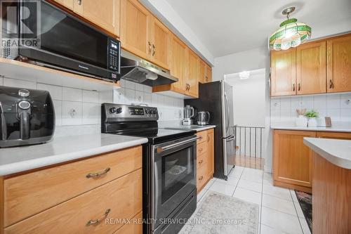 2414 Whaley Drive, Mississauga, ON 