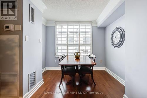 204 - 221 Robinson Street E, Oakville, ON 
