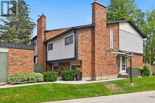 7 - 1576 Kerns Road, Burlington, ON 