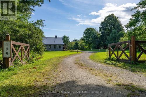 195 CENTRE STREET S , Meaford, Ontario N4L 1E8 2