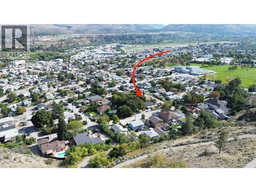 875 Tilton Avenue, Oliver, BC 
