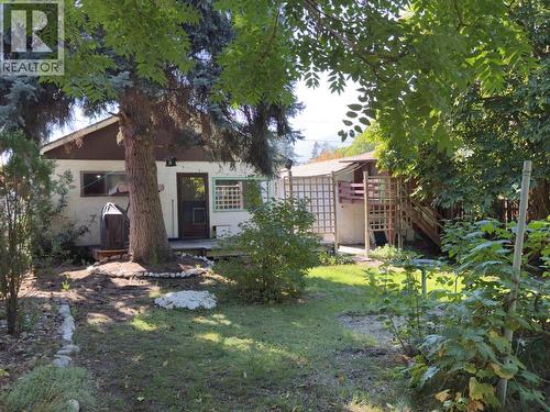 875 Tilton Avenue, Oliver, BC 