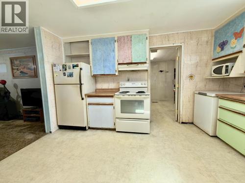875 Tilton Avenue, Oliver, BC 