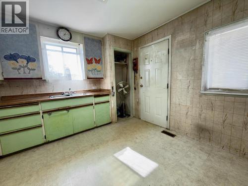 875 Tilton Avenue, Oliver, BC 