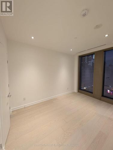 605 - 1315 BAY STREET , Toronto, Ontario M5R 0B3 5