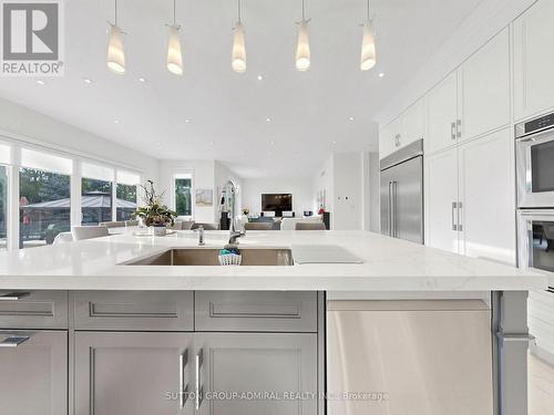 18 Dunsmore Gardens, Toronto, ON 