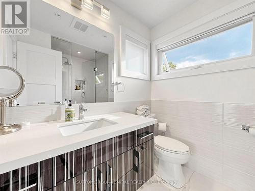 18 Dunsmore Gardens, Toronto, ON 