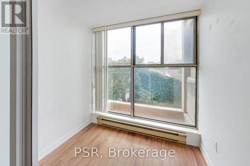 Den/Solarium - 510 - 65 Scadding Avenue, Toronto, ON 
