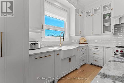 Kitchen - 549 Punkinseed Lane, Georgian Bluffs, ON 