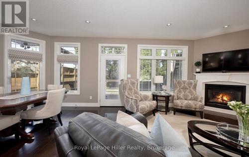 2 Findlay Place, Stratford, ON 