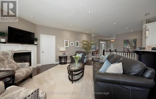 2 Findlay Place, Stratford, ON 