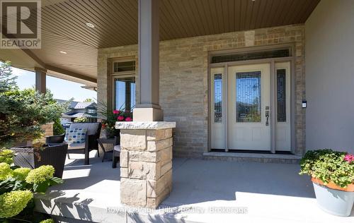 2 Findlay Place, Stratford, ON 
