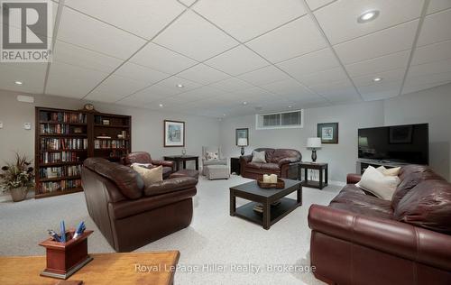 2 Findlay Place, Stratford, ON 