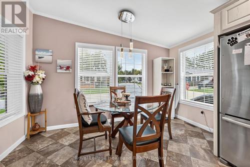 24 Kellestine Drive, Strathroy-Caradoc (Sw), ON 