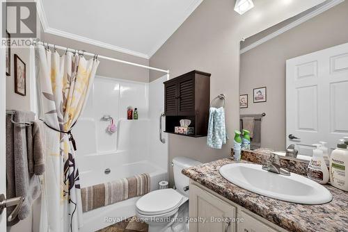 24 Kellestine Drive, Strathroy-Caradoc (Sw), ON 