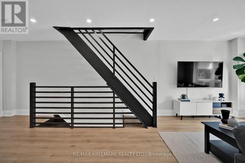 72 Hamilton Street, Toronto, ON 