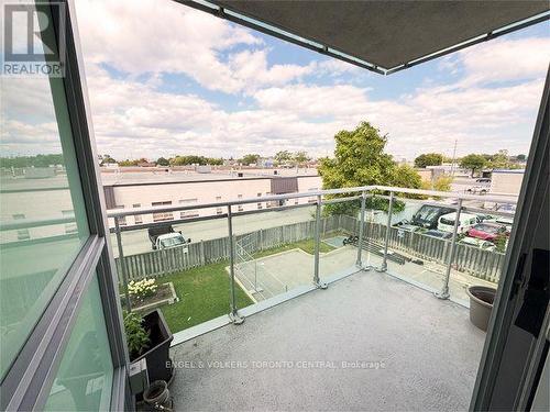 330 - 60 FAIRFAX CRESCENT , Toronto, Ontario M1L 0E1 5