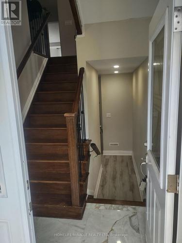 688B MIDLAND AVENUE , Toronto, Ontario M1K 4C6 2