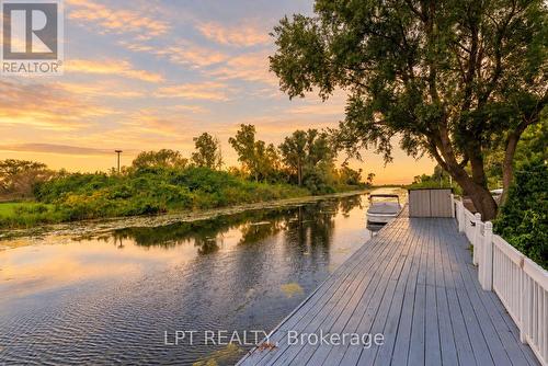 66 CANAL STREET , Georgina, Ontario L4P 1K5 2