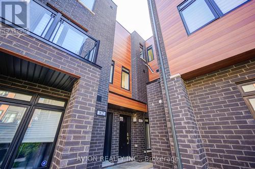 83 - 370 RED MAPLE ROAD , Richmond Hill, Ontario L4C 5T4 4