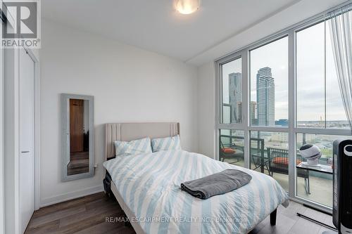 Primary Bedroom - 1120 - 10 Honeycrisp Crescent, Vaughan, ON 