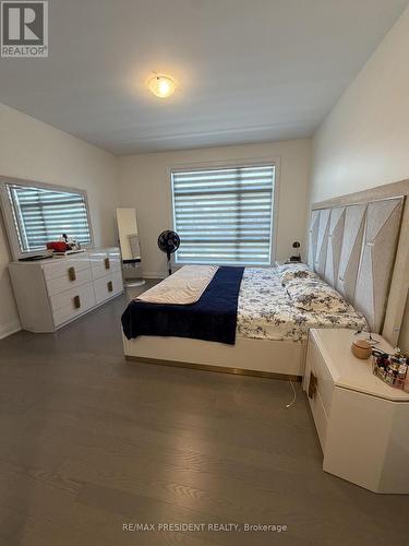 (ROOM) - 115 BALLANTYNE BOULEVARD , Vaughan, Ontario L3L 0E8 2
