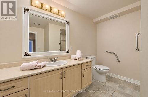 128 Carmela Avenue, Richmond Hill, ON 