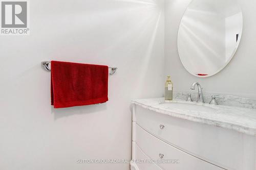 26 Albery Crescent, Aurora, ON 