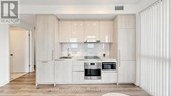 1702 - 225 COMMERCE STREET Vaughan, ON L4K 0R1