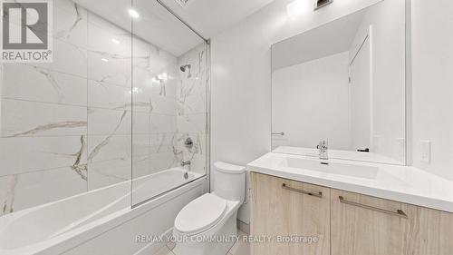 1702 - 225 Commerce Street, Vaughan, ON 