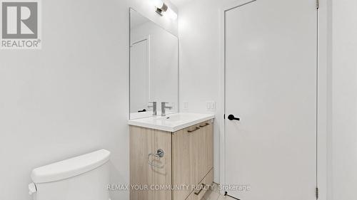 1702 - 225 Commerce Street, Vaughan, ON 
