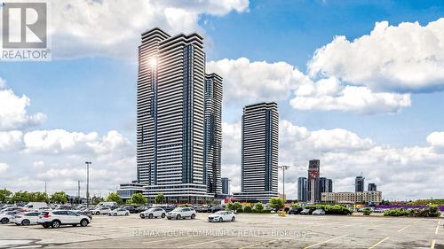 1702 - 225 Commerce Street, Vaughan, ON 