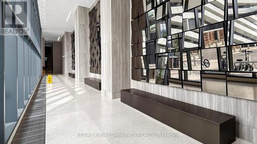 1702 - 225 Commerce Street, Vaughan, ON 