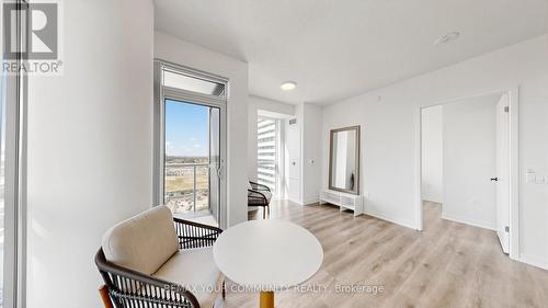 1702 - 225 Commerce Street, Vaughan, ON 