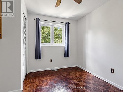 75 St. Andrews Court, Aurora, ON 