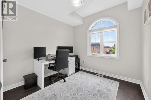 27 Padbury Trail, Brampton, ON 