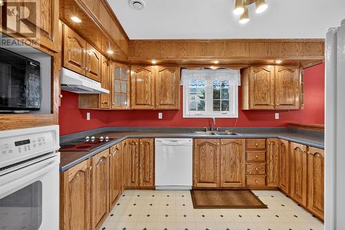 6 Harbourview Drive, Arnold'S Cove, NL 