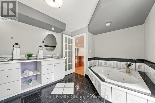 31 Ridge Road, Prince Edward County (Hallowell Ward), ON 