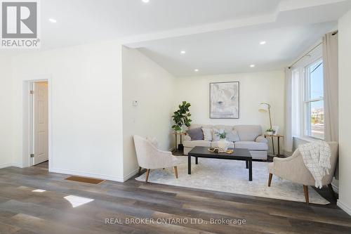 95 Fennell Avenue W, Hamilton, ON 