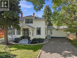1121 B AVENUE N Saskatoon, SK S7L 1G2