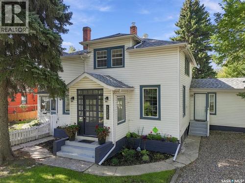 1121 B Avenue N, Saskatoon, SK 