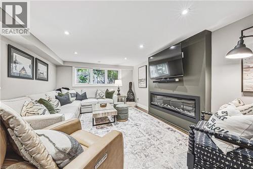 featuring 2nd propane fireplace what great place to gather or just kick back - 581 Holly Hill Crescent, Burlington, ON 