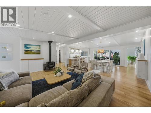 5147 Lakeshore Road, Kelowna, BC 