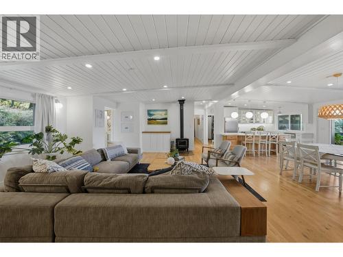 5147 Lakeshore Road, Kelowna, BC 