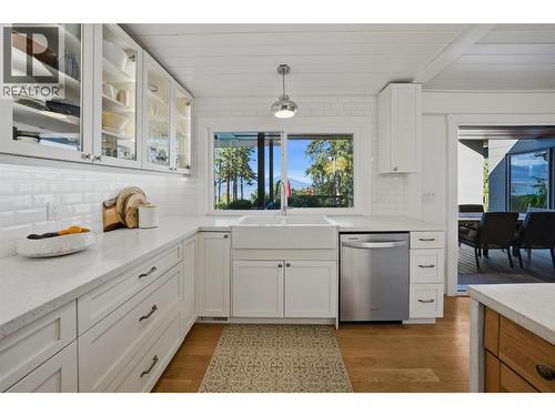 5147 Lakeshore Road, Kelowna, BC 