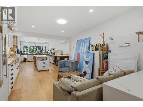 5147 Lakeshore Road, Kelowna, BC 
