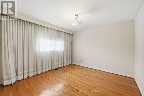 35 Norfield Crescent, Toronto, ON 